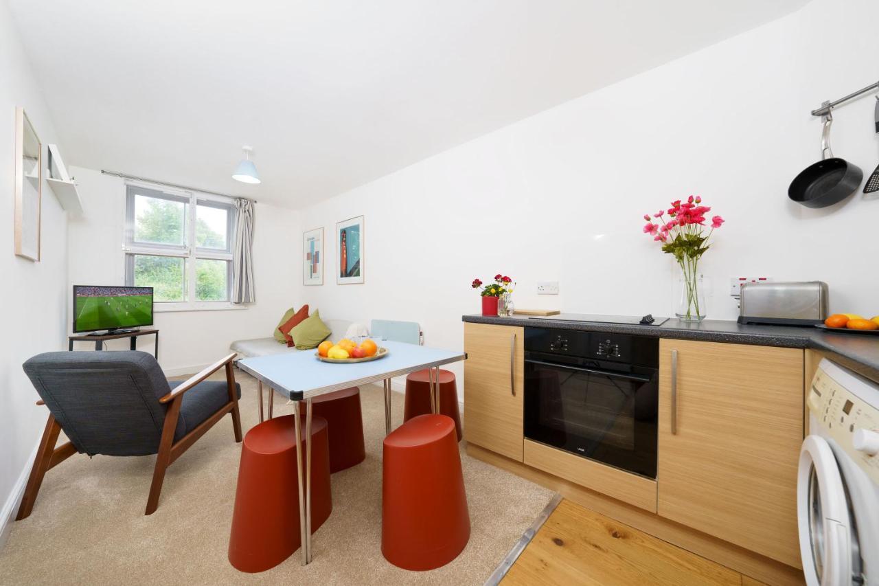 Central Hackney Apartment London Bagian luar foto