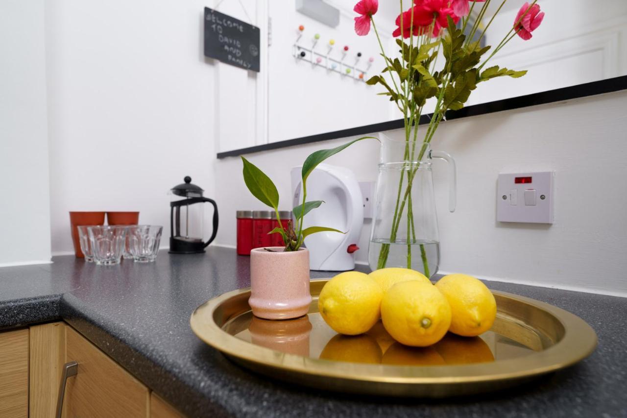 Central Hackney Apartment London Bagian luar foto